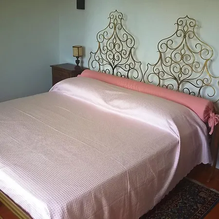 Casa Di Mezzacosta Guest house